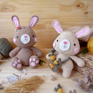 Apostila Amigurumi Olivia e Oliver
